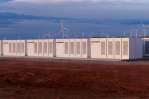 World’s Largest Battery Is Installed in Australia by Tesla